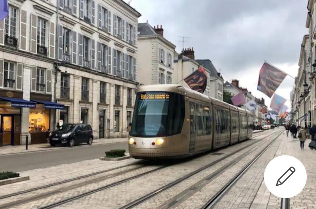 Centre T2 Théâtre Et Cathédrale Orléans